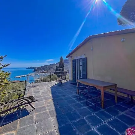 Casetta Con Giardino E Depandance Willa Santa Margherita Ligure
